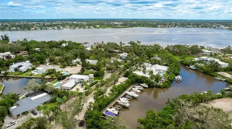 7247 Turnstone Road Sarasota FL 34242