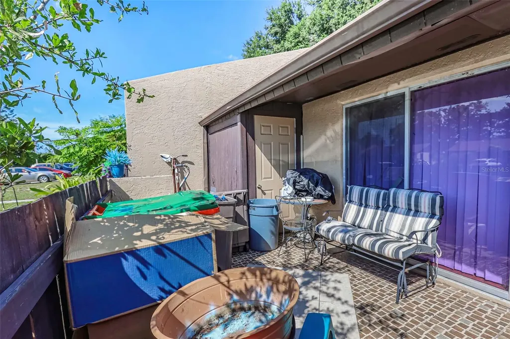 10039 88th Street Seminole FL 33777