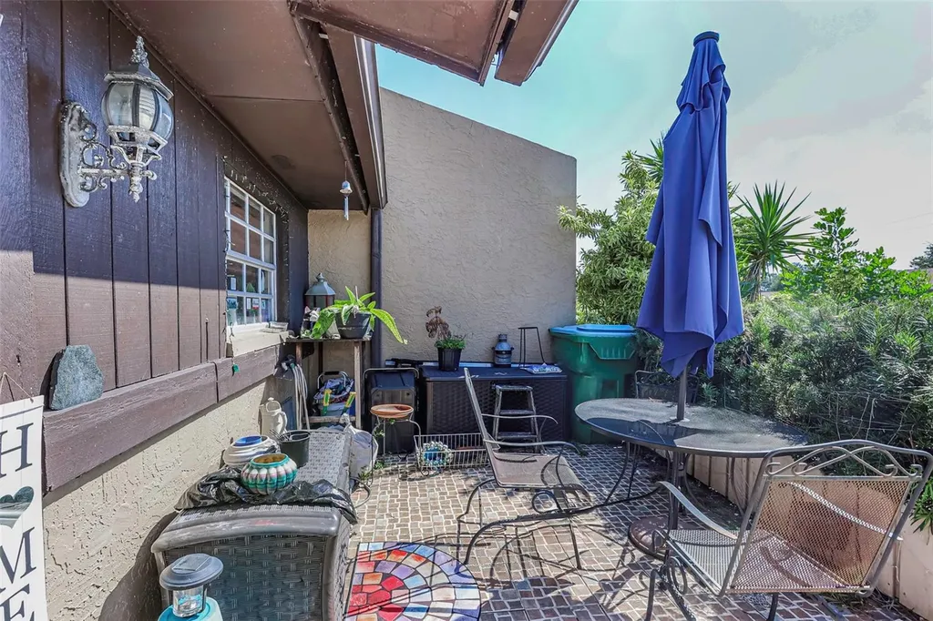 10039 88th Street Seminole FL 33777