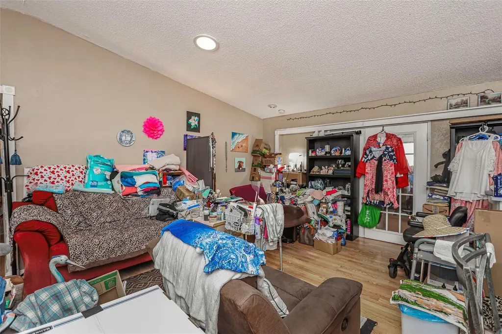 10039 88th Street Seminole FL 33777
