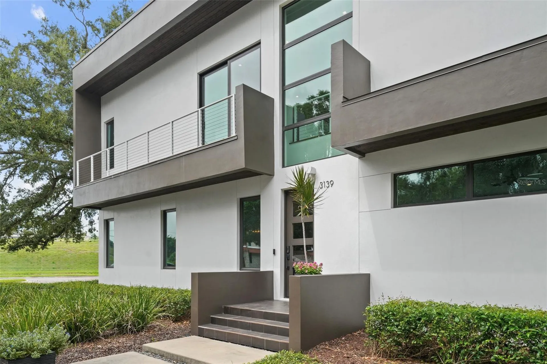 3139 W Waverly Avenue Tampa FL 33629