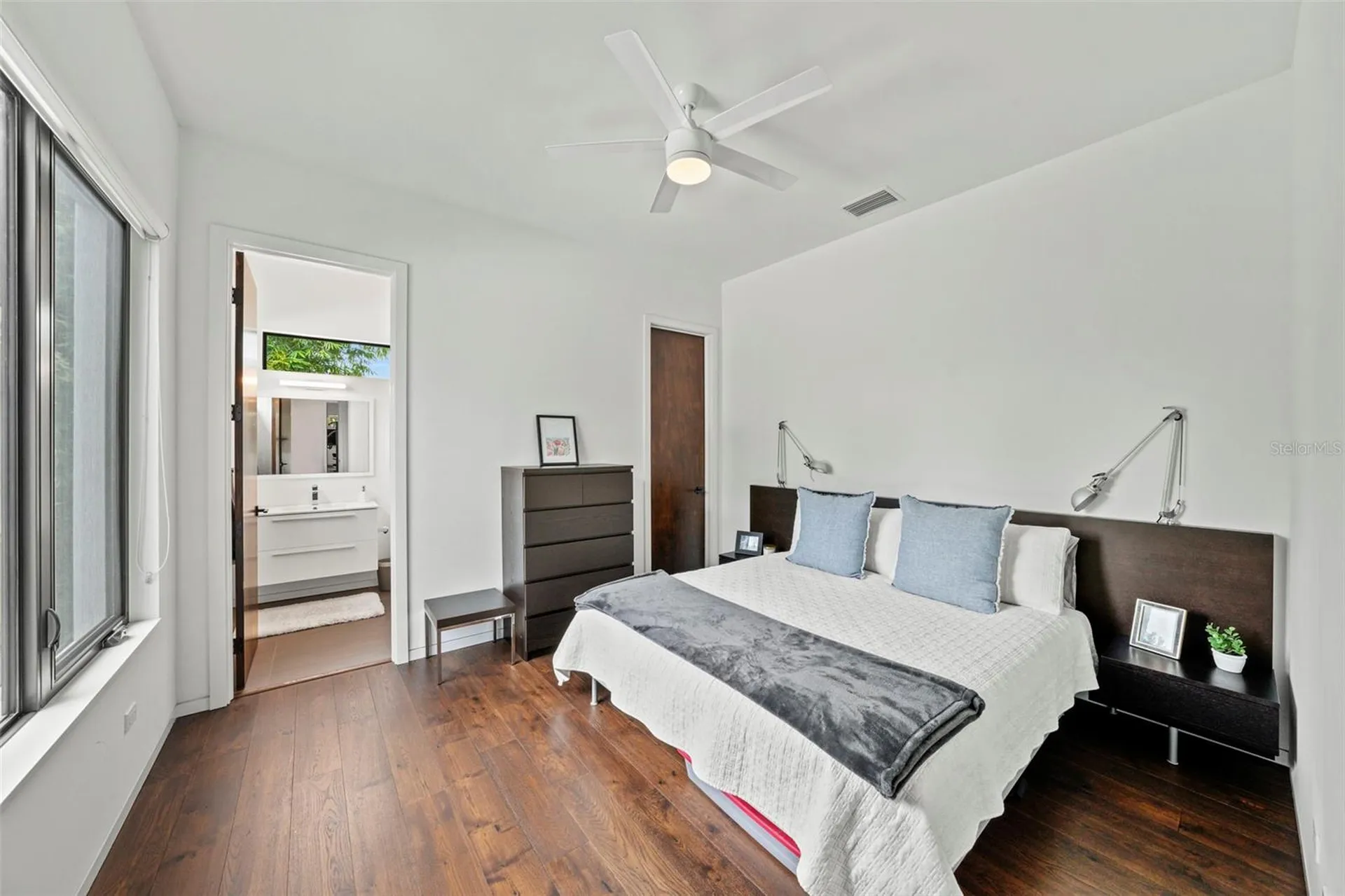 3139 W Waverly Avenue Tampa FL 33629