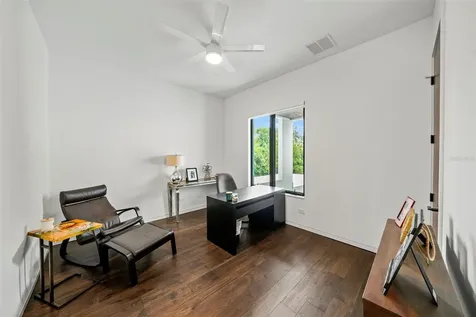 3139 W Waverly Avenue Tampa FL 33629