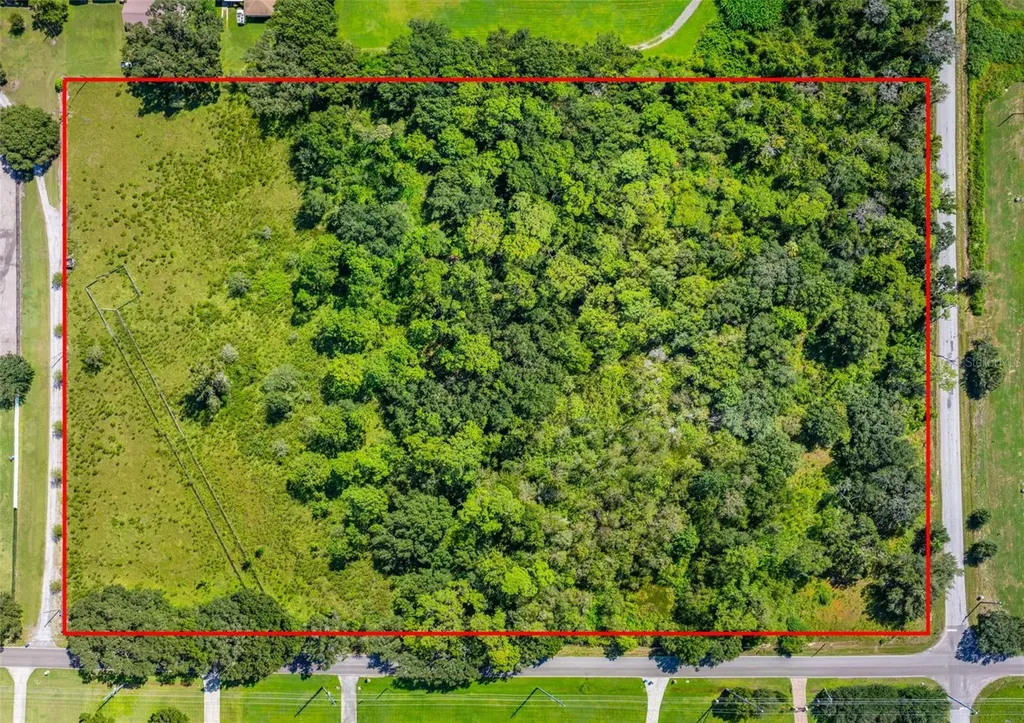 13410 Walden Sheffield Road Dover FL 33527