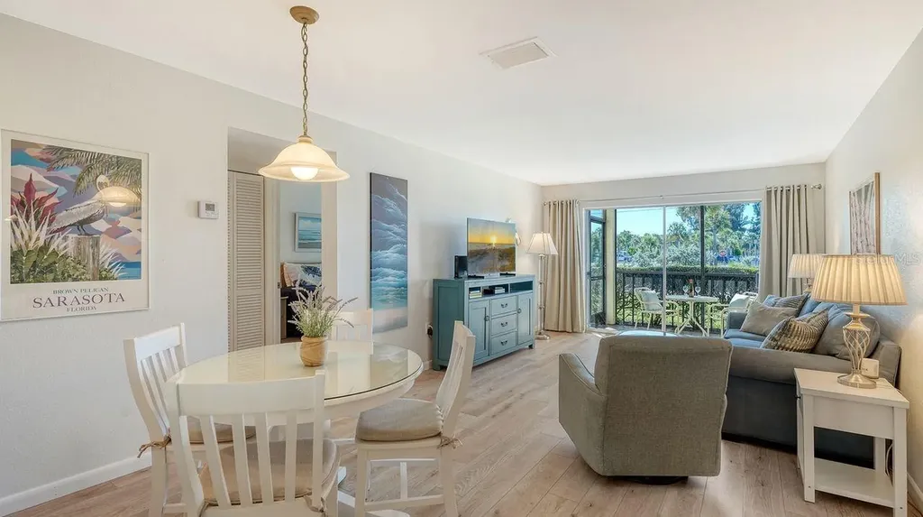 925 Beach Road Sarasota FL 34242