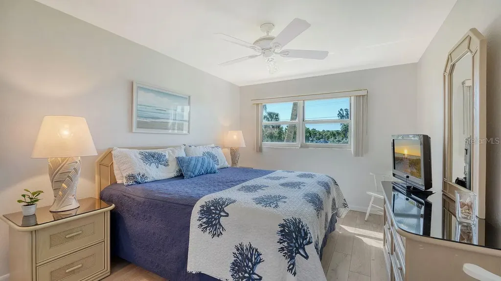 925 Beach Road Sarasota FL 34242