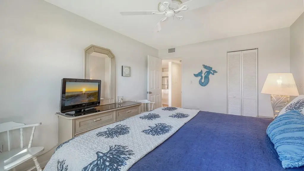 925 Beach Road Sarasota FL 34242