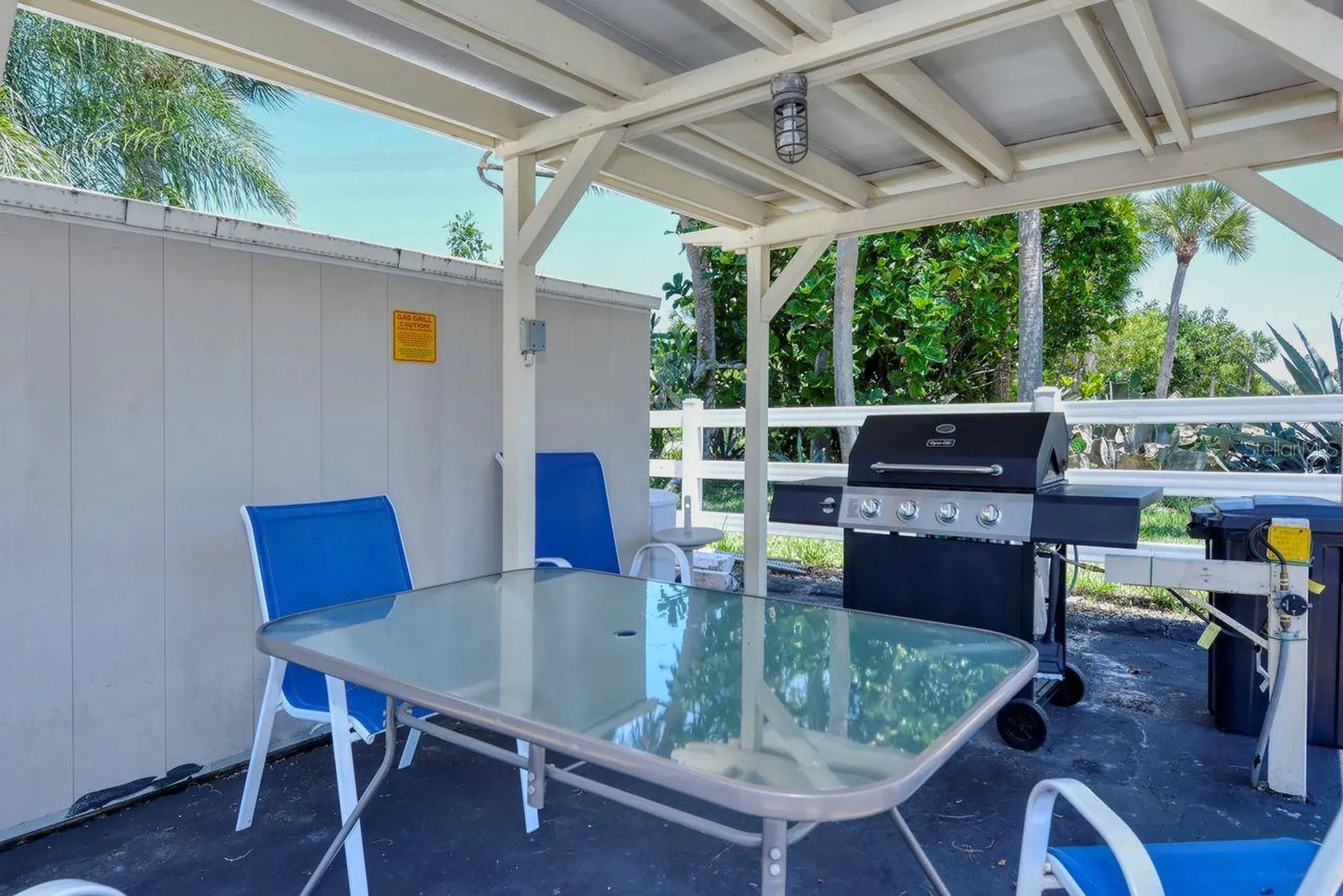 925 Beach Road Sarasota FL 34242