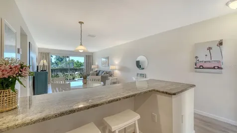 925 Beach Road Sarasota FL 34242