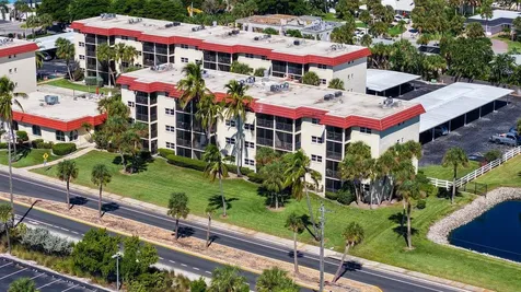 925 Beach Road Sarasota FL 34242