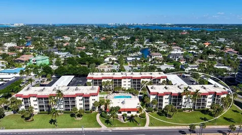 925 Beach Road Sarasota FL 34242