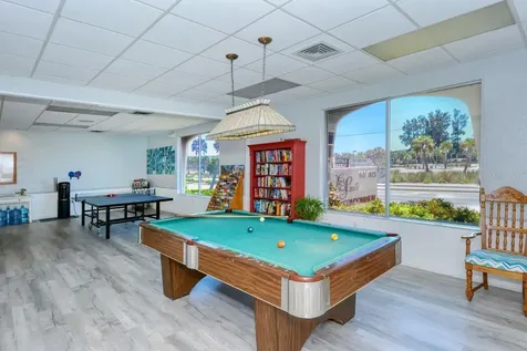 925 Beach Road Sarasota FL 34242