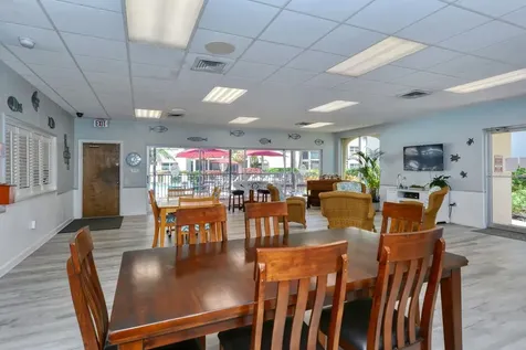 925 Beach Road Sarasota FL 34242