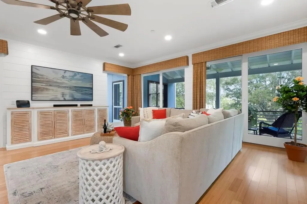 311 Firehouse Court Longboat Key FL 34228