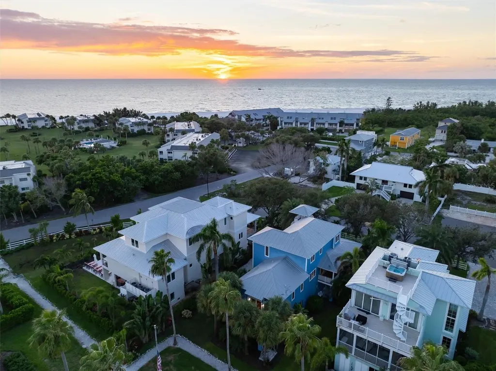 311 Firehouse Court Longboat Key FL 34228