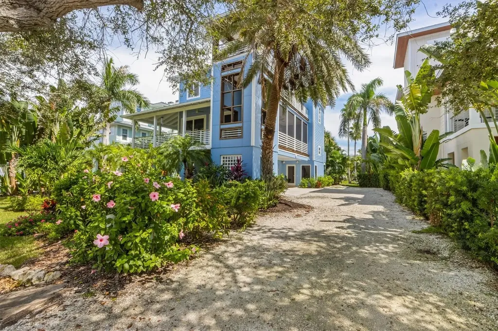 311 Firehouse Court Longboat Key FL 34228