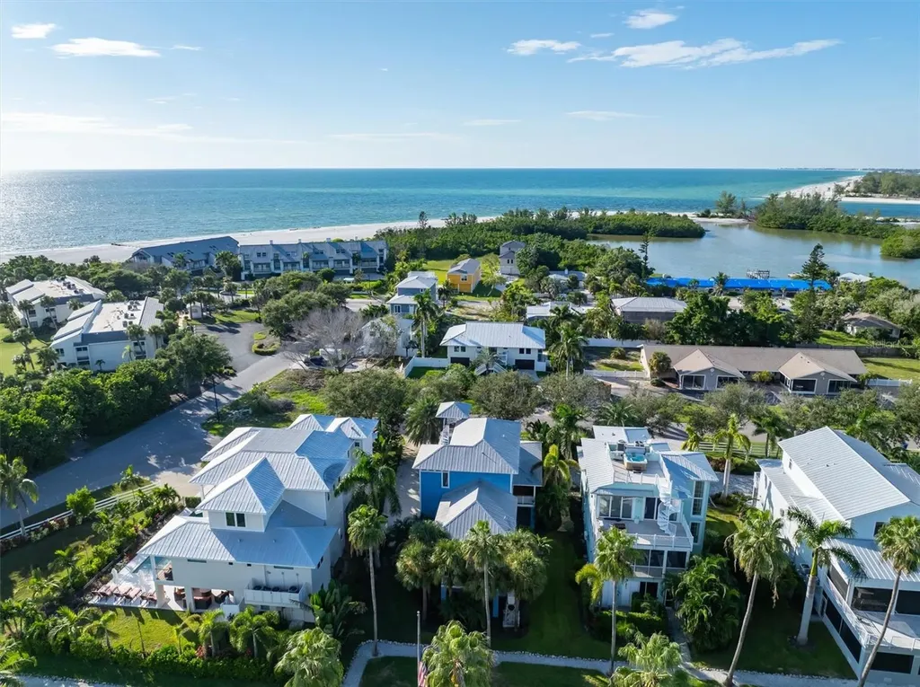 311 Firehouse Court Longboat Key FL 34228