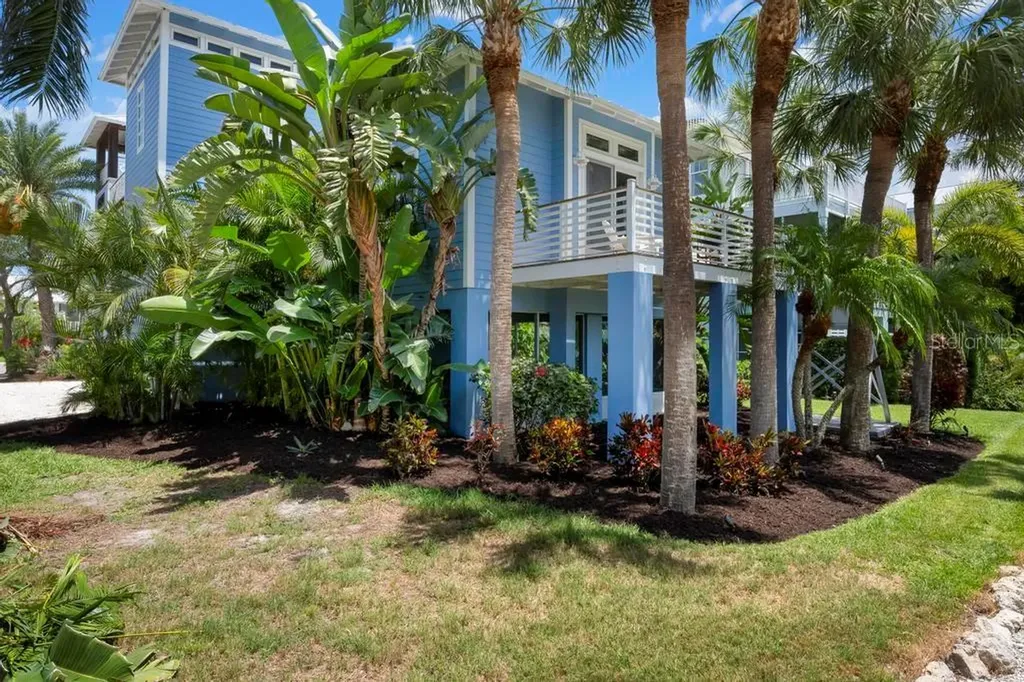 311 Firehouse Court Longboat Key FL 34228