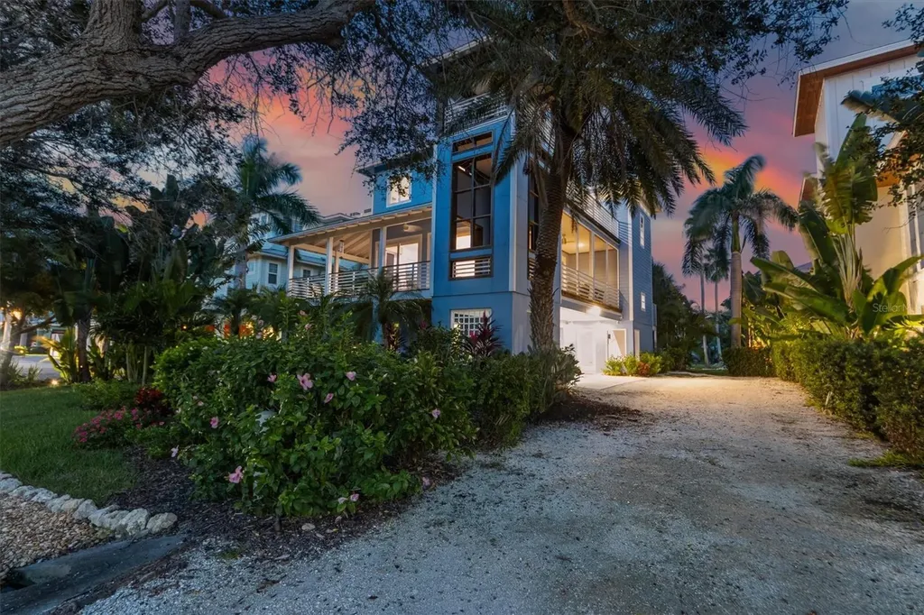 311 Firehouse Court Longboat Key FL 34228