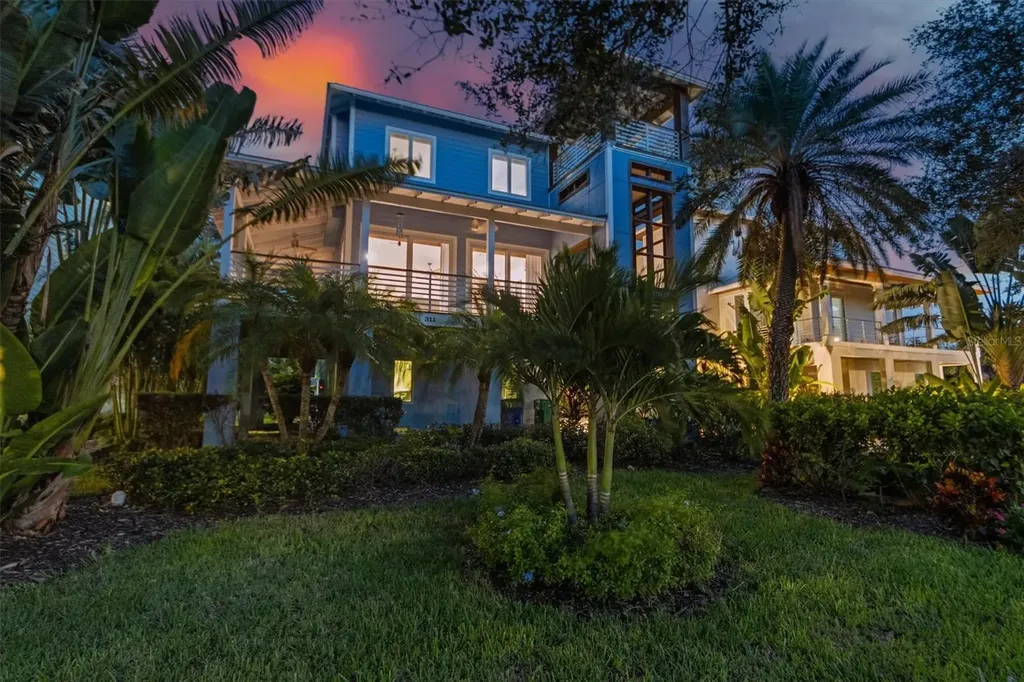 311 Firehouse Court Longboat Key FL 34228