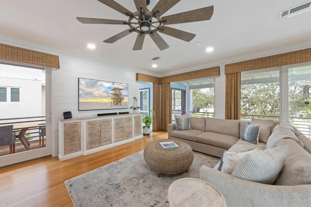 311 Firehouse Court Longboat Key FL 34228