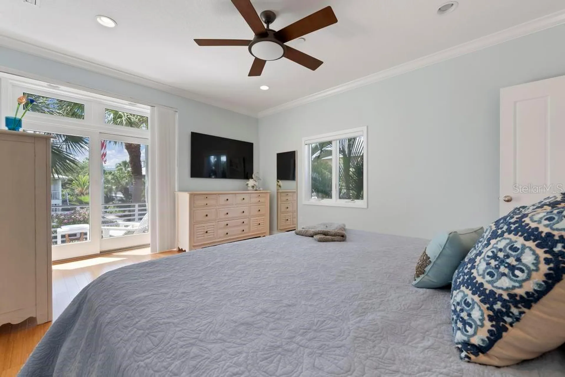 311 Firehouse Court Longboat Key FL 34228