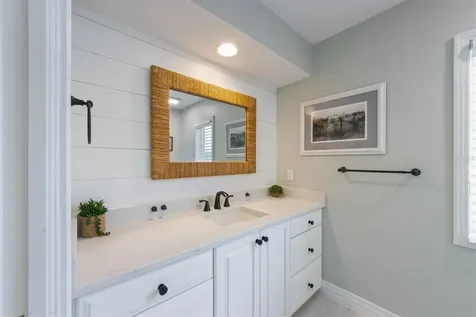 311 Firehouse Court Longboat Key FL 34228