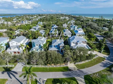311 Firehouse Court Longboat Key FL 34228