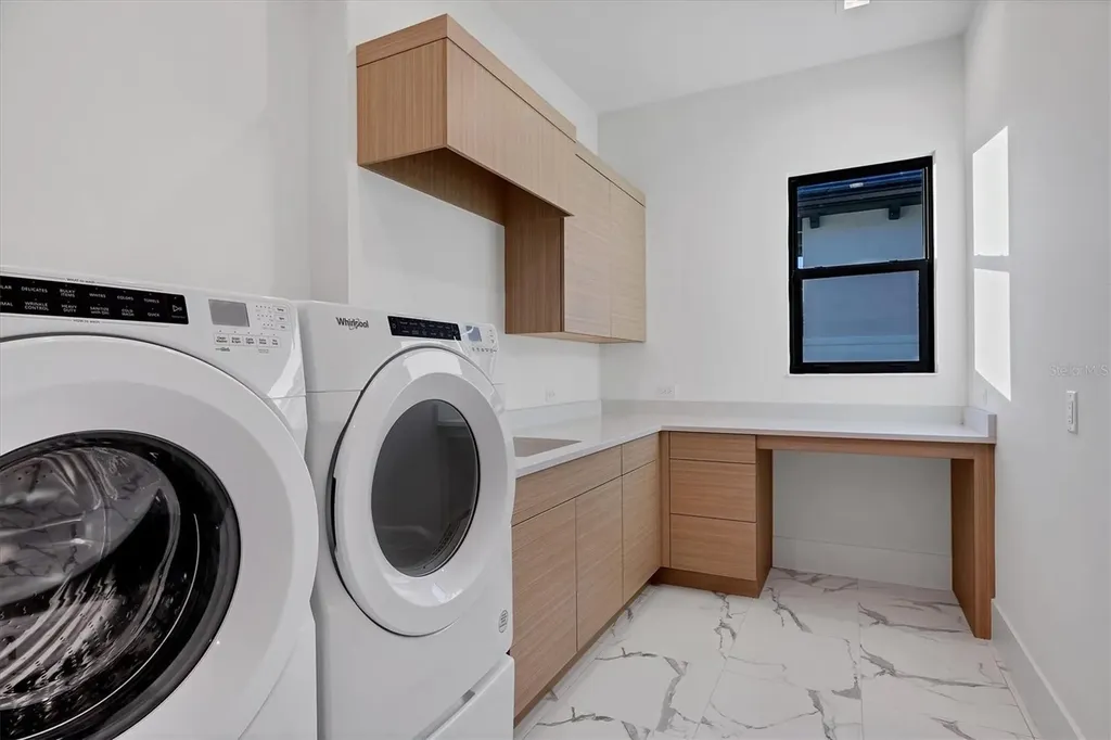 1209 Blue Shell Loop Sarasota FL 34240