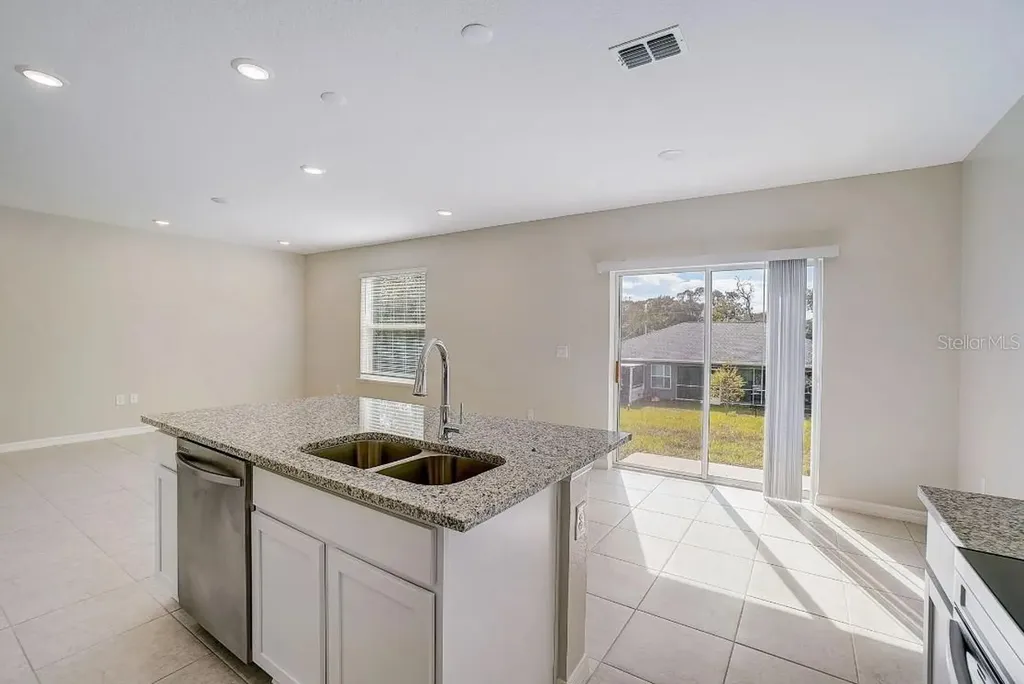 33 Clemson Road Venice FL 34293
