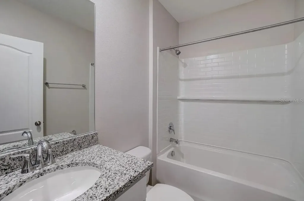 33 Clemson Road Venice FL 34293