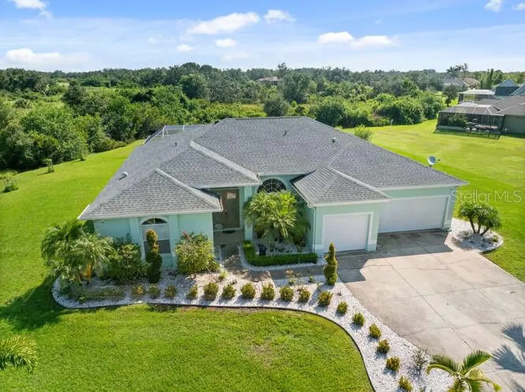 1905 Palm View Road Sarasota FL 34240