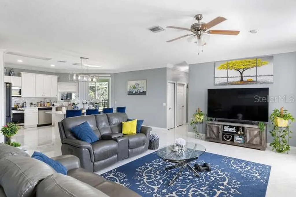1905 Palm View Road Sarasota FL 34240