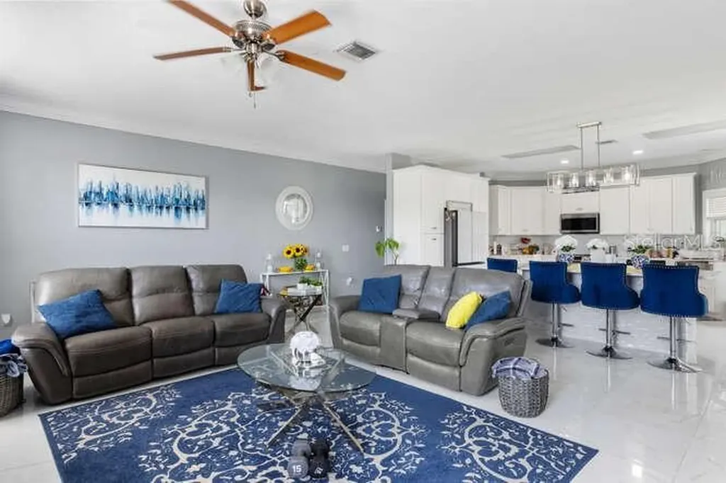 1905 Palm View Road Sarasota FL 34240