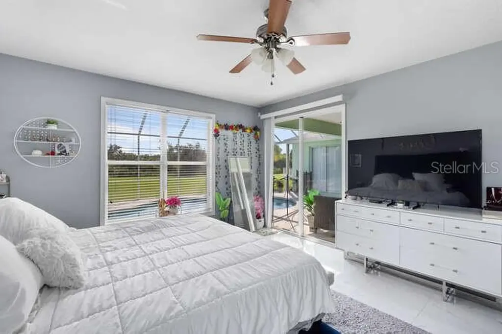 1905 Palm View Road Sarasota FL 34240