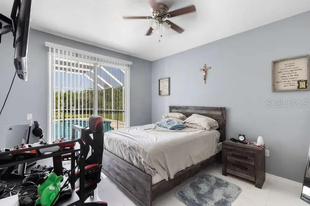 1905 Palm View Road Sarasota FL 34240
