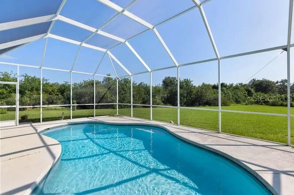 1905 Palm View Road Sarasota FL 34240