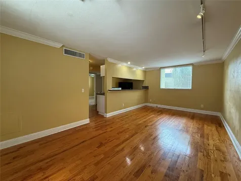 1301 S Howard Avenue Tampa FL 33606