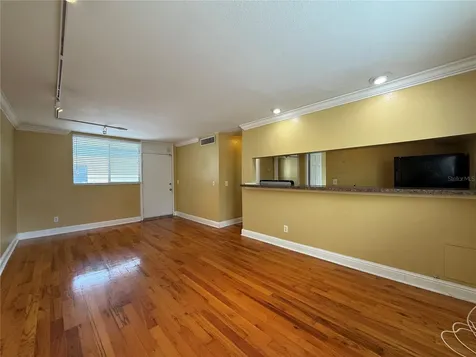 1301 S Howard Avenue Tampa FL 33606