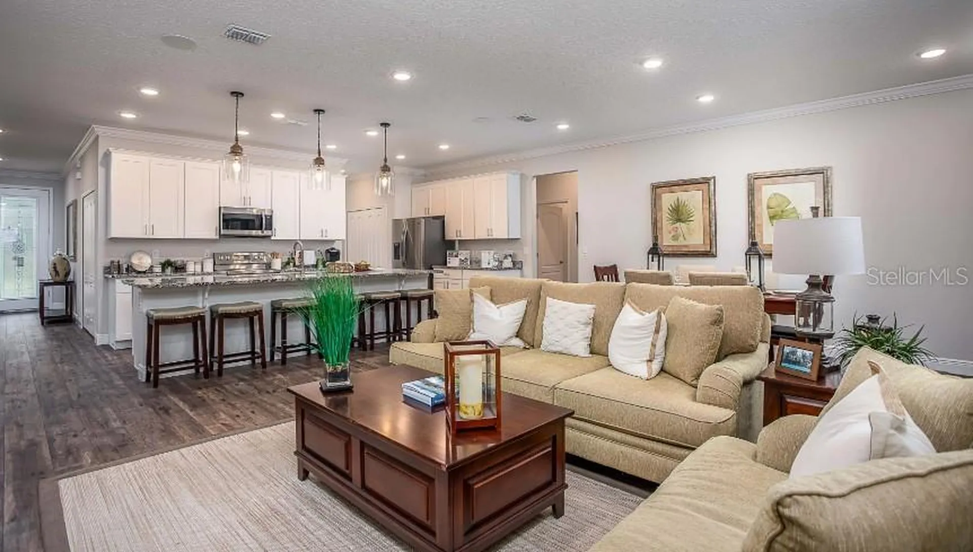 425 W Seminole Drive Venice FL 34293