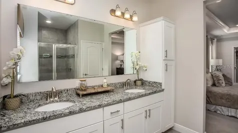 425 W Seminole Drive Venice FL 34293