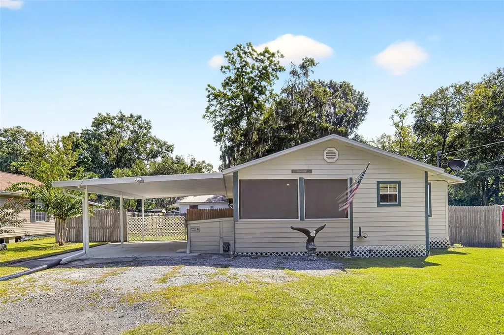 276 S Myrtle Street Starke FL 32091