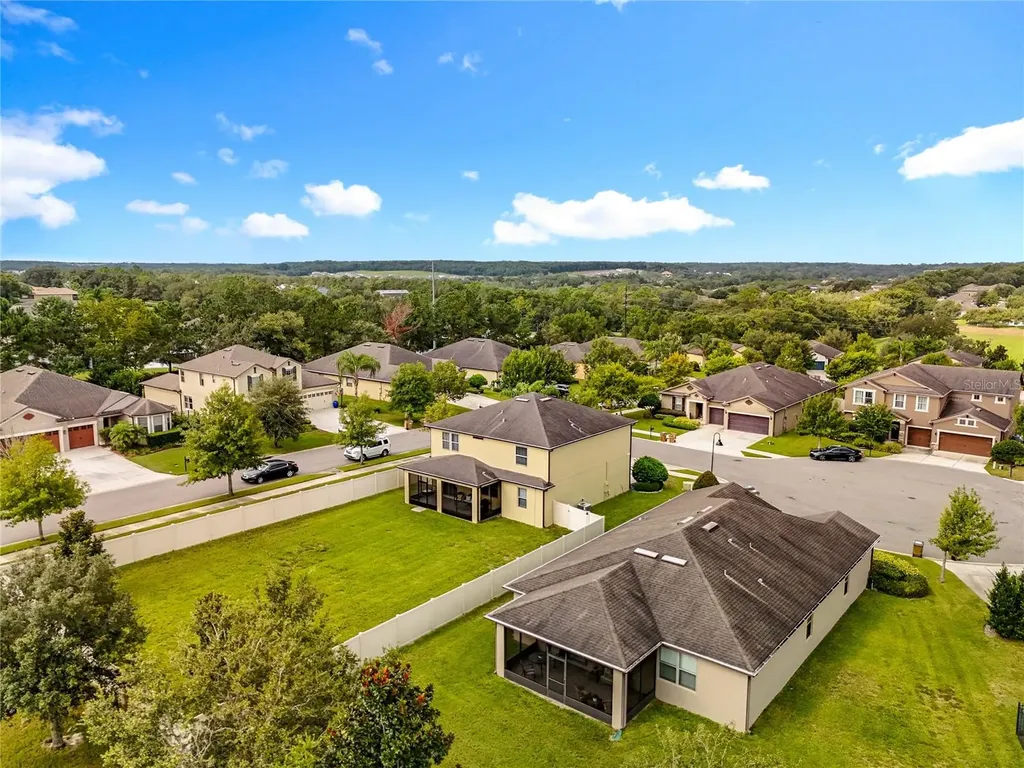 21224 Noric Cove Mount Dora FL 32757