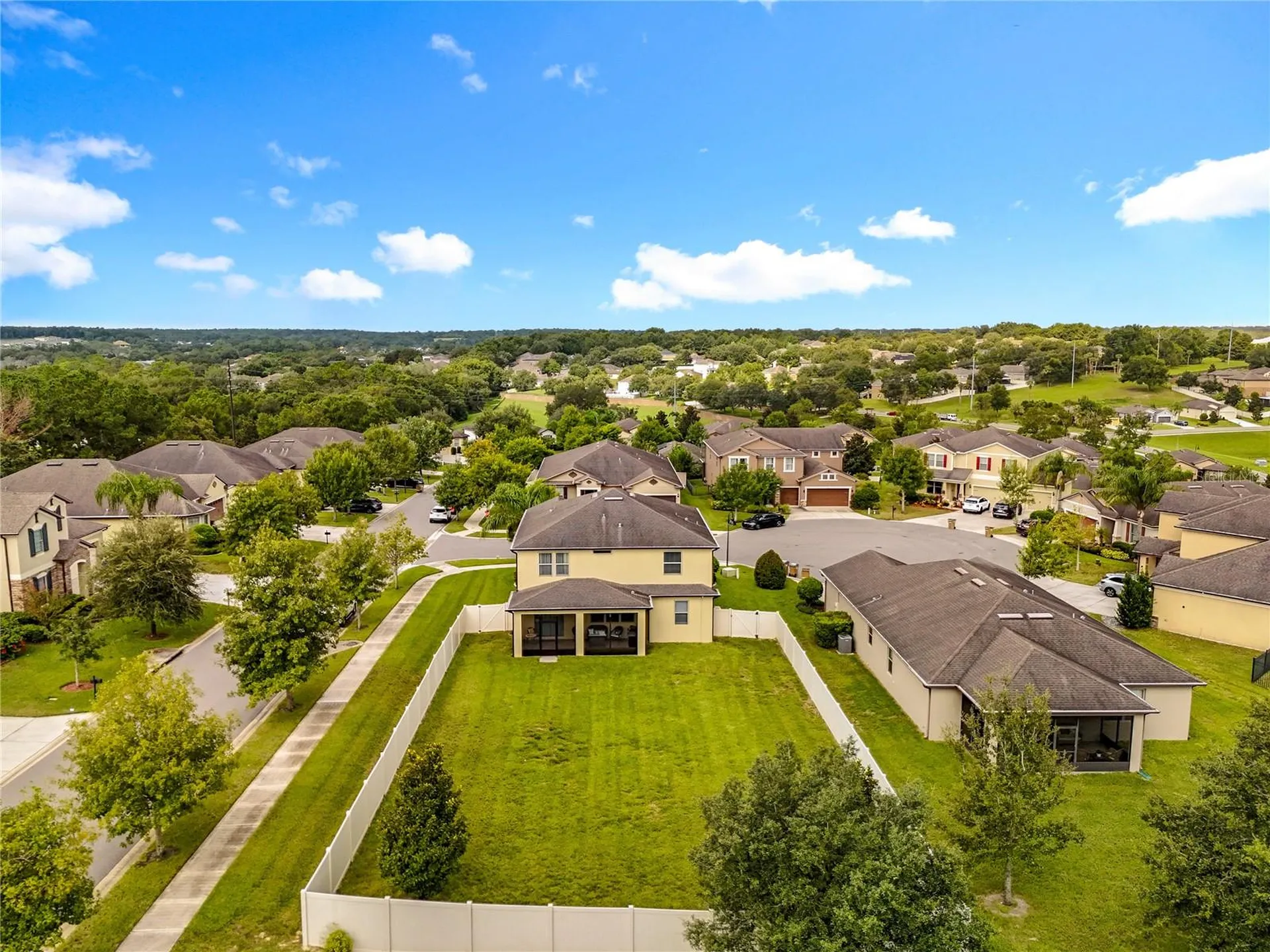 21224 Noric Cove Mount Dora FL 32757