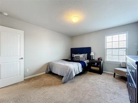 21224 Noric Cove Mount Dora FL 32757