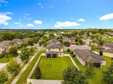 21224 Noric Cove Mount Dora FL 32757