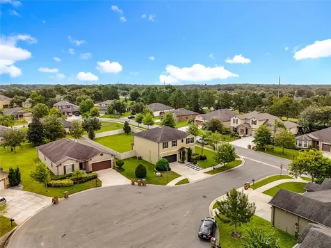 21224 Noric Cove Mount Dora FL 32757
