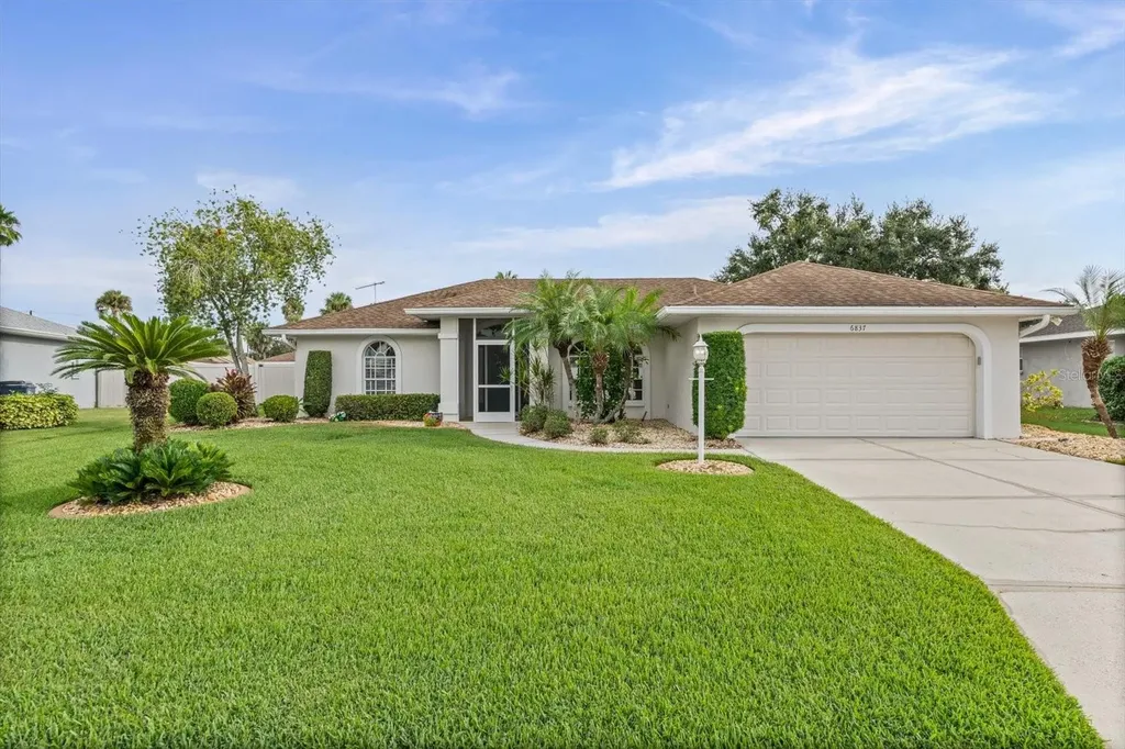 6837 67th Street Circle E Palmetto FL 34221