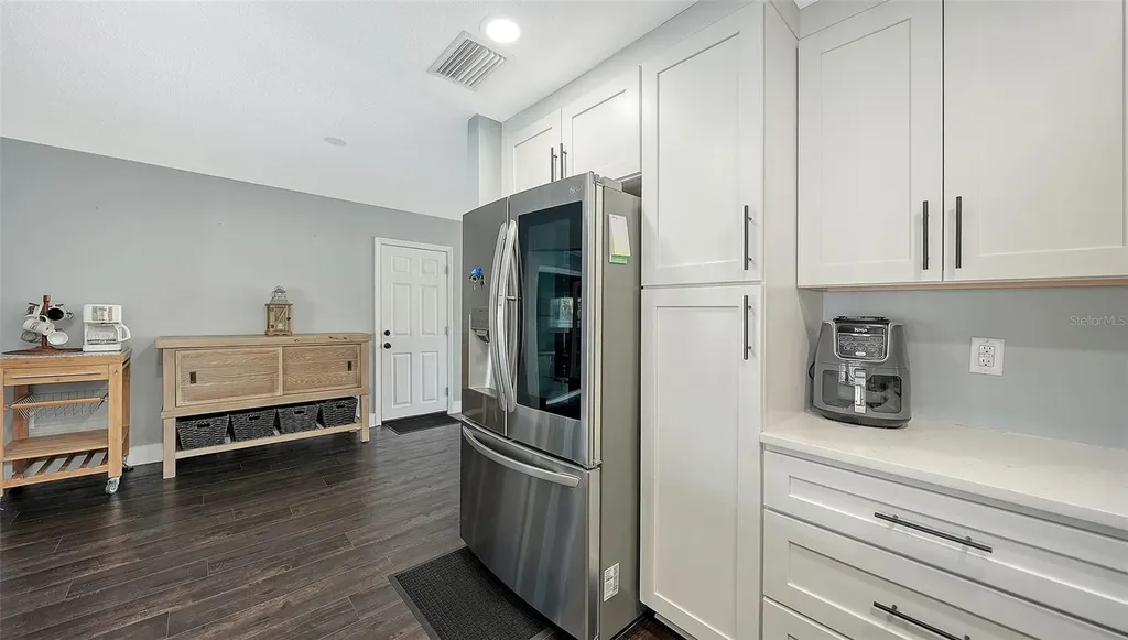 3507 Pinecrest Street Sarasota FL 34239