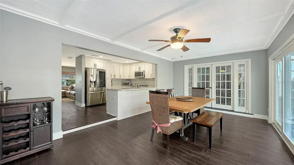 3507 Pinecrest Street Sarasota FL 34239
